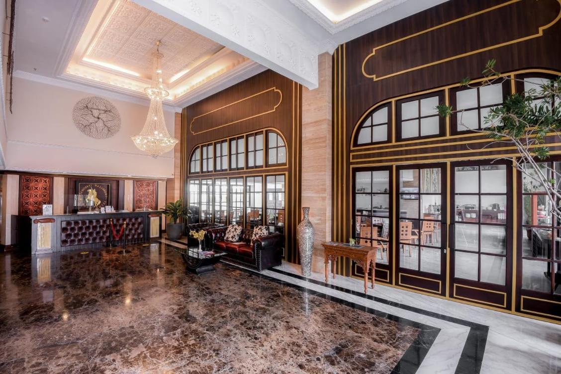D'Senopati Malioboro Grand Hotel Jogyakarta Zewnętrze zdjęcie