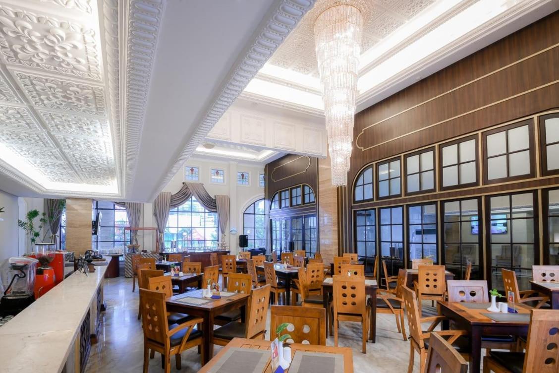D'Senopati Malioboro Grand Hotel Jogyakarta Zewnętrze zdjęcie
